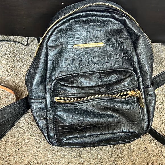 Black real Steve Madden backpack purse - Picture 1 of 2